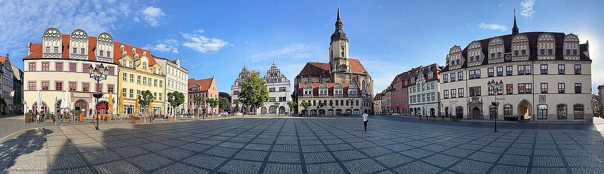 Panorama Markt mit Rathaus in Naumburg